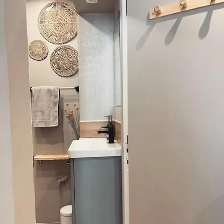 Le Du Marche, Hyper Centre Apartment *